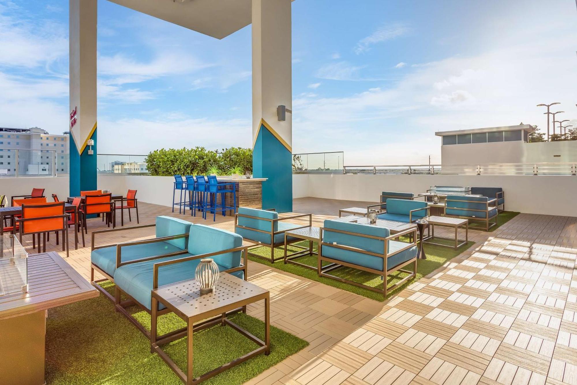 Serena Hotel Aventura Miami, Tapestry Collection By Hilton Dış mekan fotoğraf